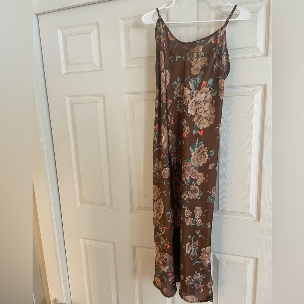 Free people easy to love slip. Brown floral